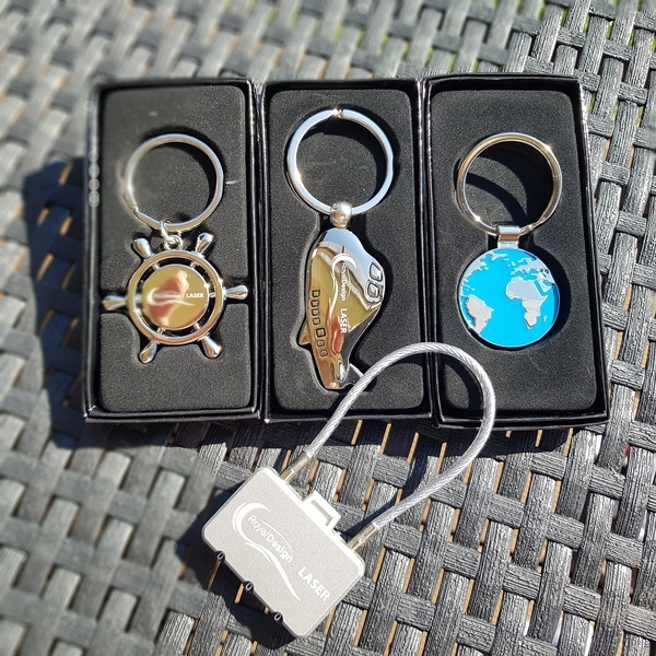 R73213 - Brelok metalowy Steering Wheel, srebrny 